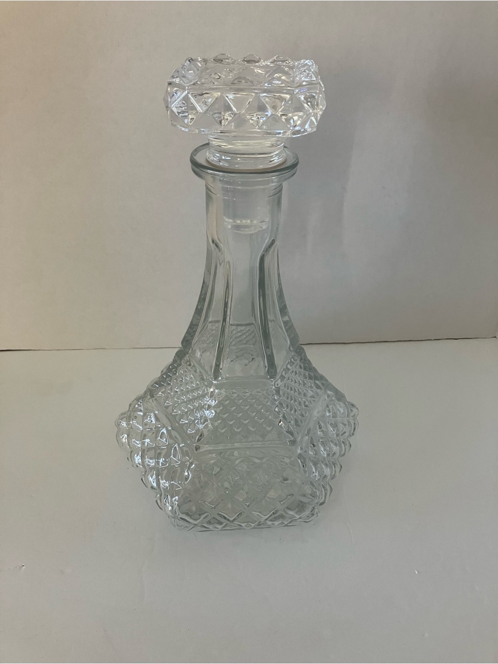 Anchor Hocking Vintage Wexford Clear Pressed Glass Decanter with Stopper
